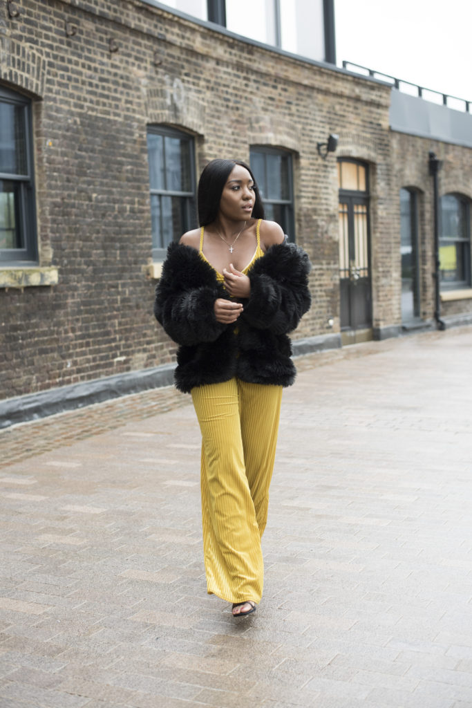 How To Wear Bright Colours In The Winter - Seasonal Looks!